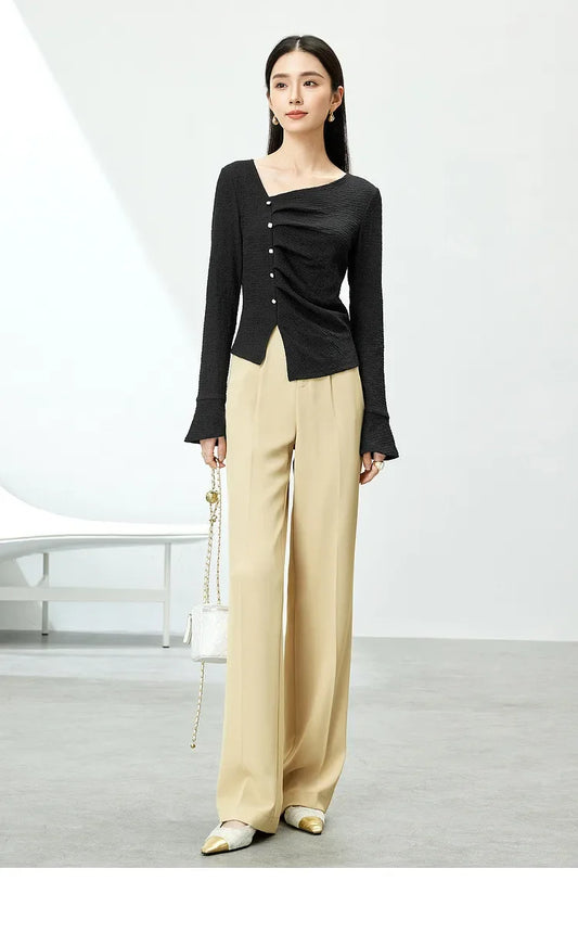 Elegant Knitted Pullover Top with Split Hem & Folds