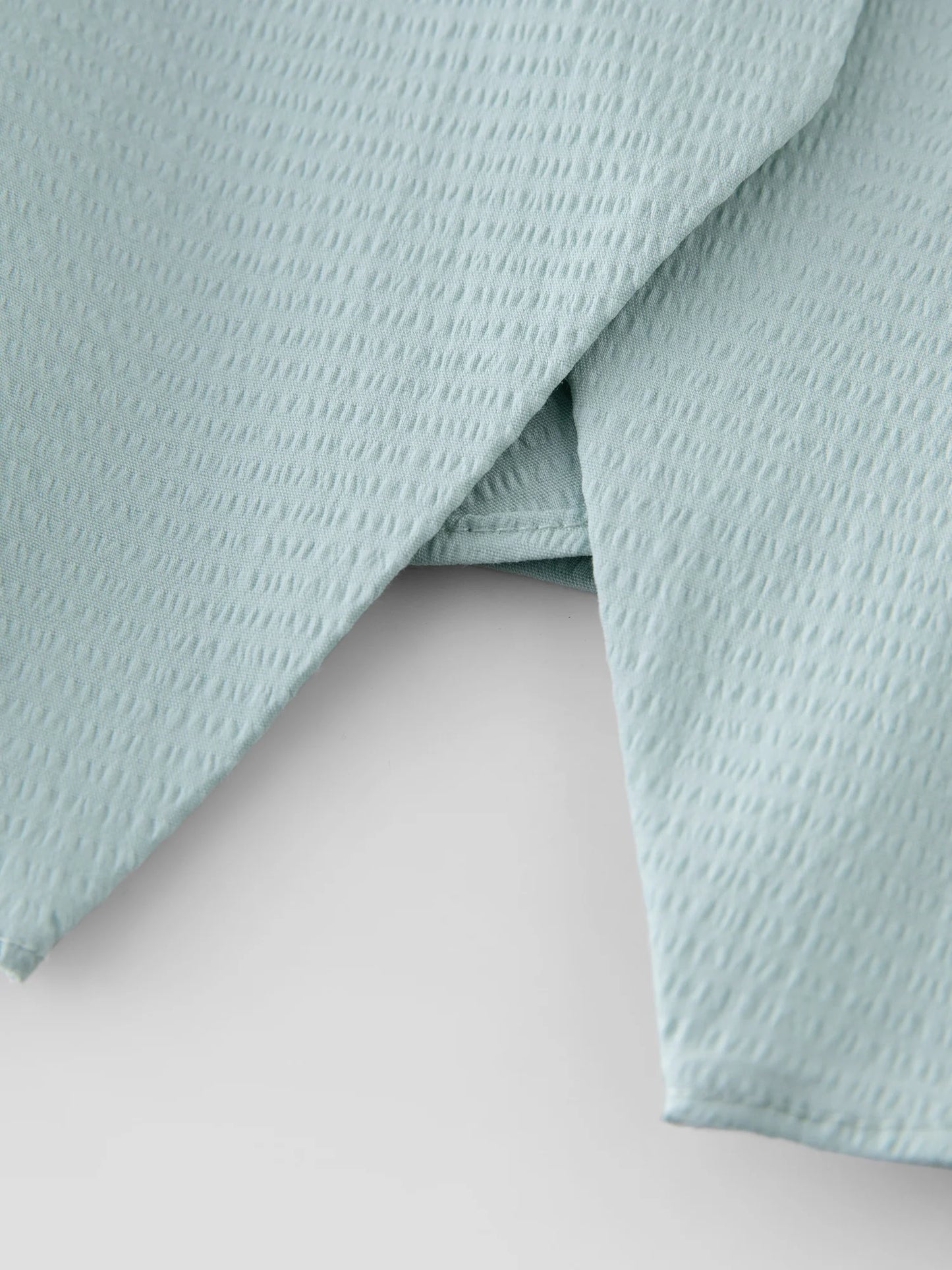 Scalloped Collar A-Line Blouse & Flattering Waist