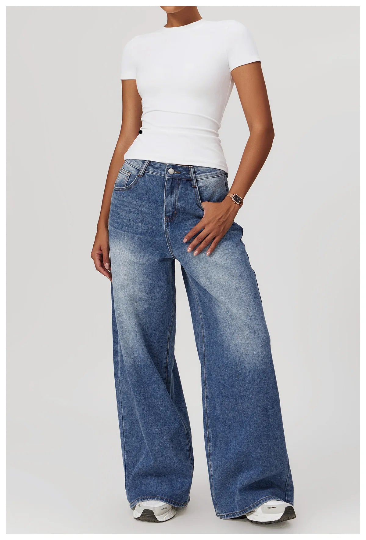 Elevate your fitness wardrobe with the NCLAGEN Short Sleeve T-Shirt, crafted from lightweight, breathable nylon for ultimate comfort. This stylish round-neck tee features a fitted silhouette that flatters your figure while allowing freedom of movement. Perfect for workouts, yoga