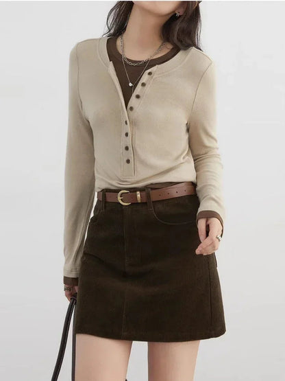 Cozy loose-fit knitted sweater and long sleeve top, crafted from soft, breathable fabric for all-day comfort. This versatile piece features a chic design perfect for layering and transitioning between seasons. Available in multiple colors, it effortlessly combines style and ease for both