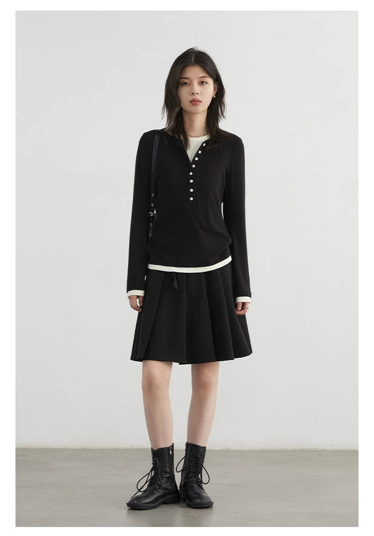 Cozy yet chic, our Loose-Fit Knitted Sweater & Long Sleeve Top is the perfect blend of comfort and style. Crafted from soft, breathable knit fabric, this versatile piece features a loose fit for effortless layering. The elegant long sleeves make