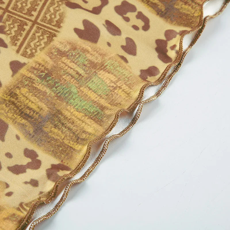 Elevate your summer style with the Gaono Y2K Vintage Women’s Sleeveless Cami Top! This unique camisole showcases a stunning abstract print and a charming ribbon tie-up front. Crafted from lightweight broadcloth fabric with a slight stretch, it