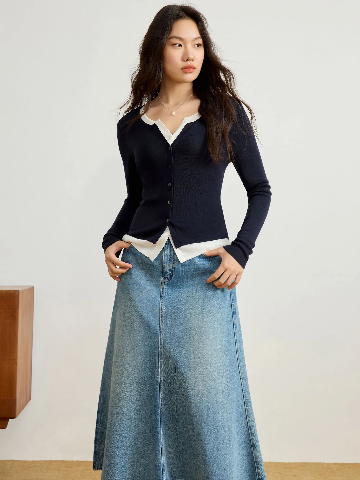 Contrast Color Knitted Pullover & Inner Top