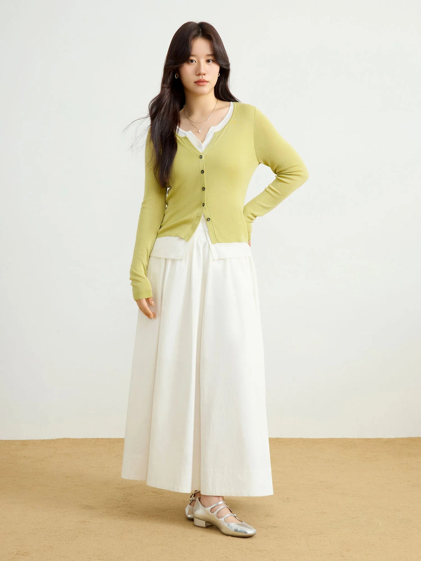 Contrast Color Knitted Pullover & Inner Top