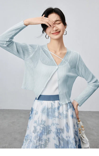 V-neck Cropped Knitted Cardigan & Long Sleeve Top
