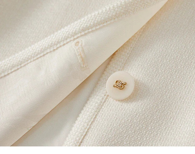 Elegant Round Neck Short Coat