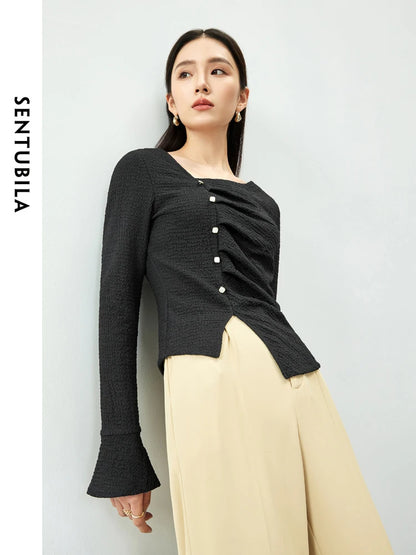 Elegant Knitted Pullover Top with Split Hem & Folds