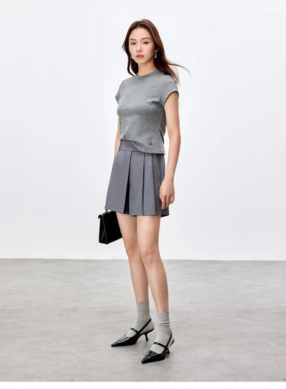 Solid Knitted Crewneck Short Sleeve Embroidery Top