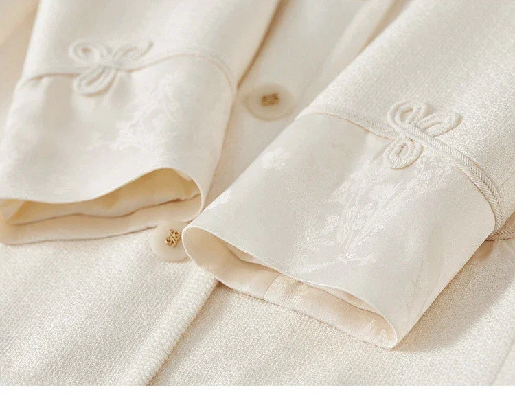 Elegant Round Neck Short Coat