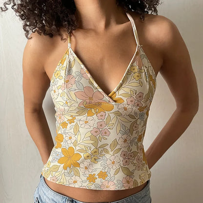 V-Neck Floral Halter Top & Casual Slim Fit Design