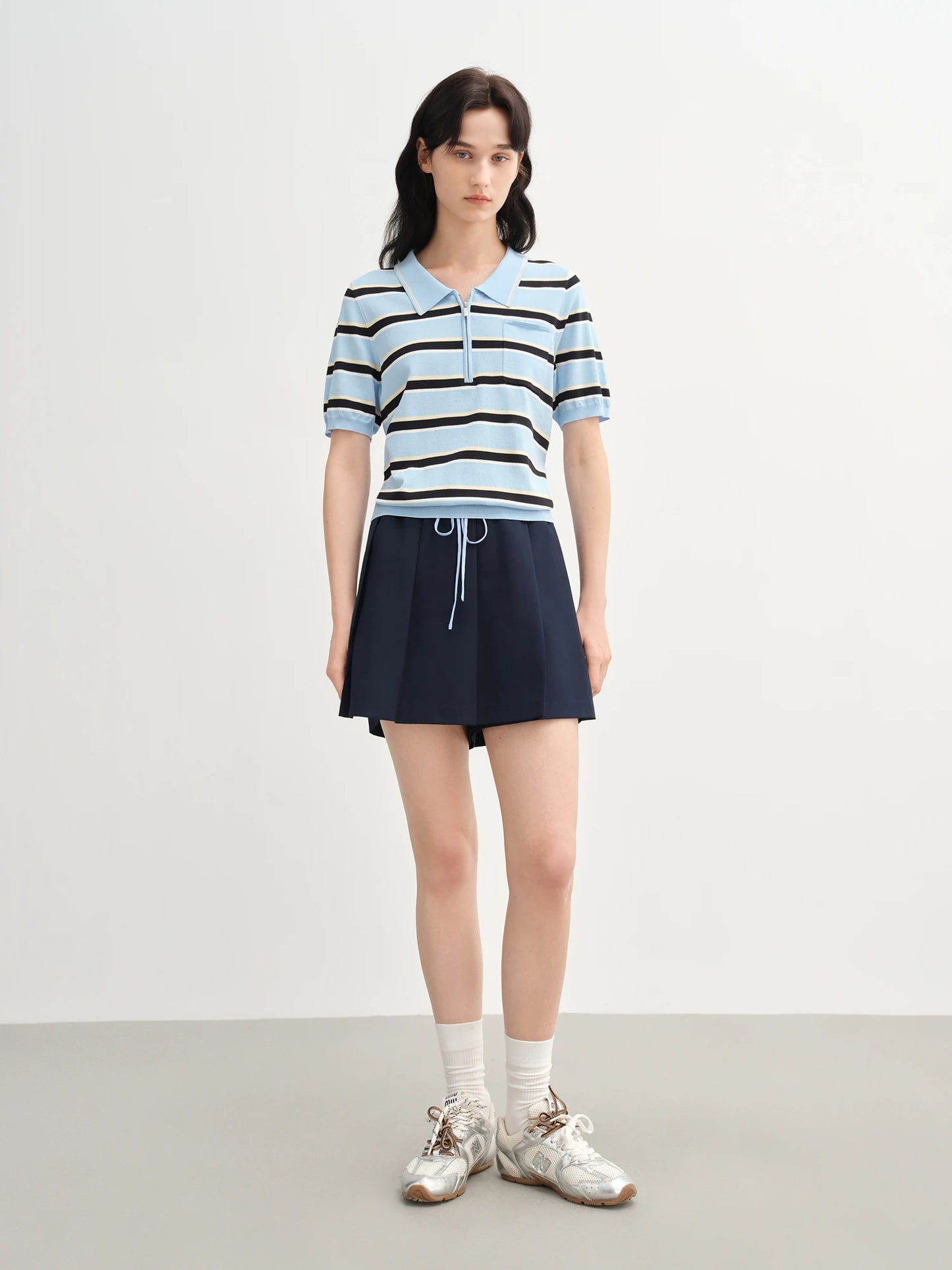 Contrast Stripe Knit Top & Structured Collar