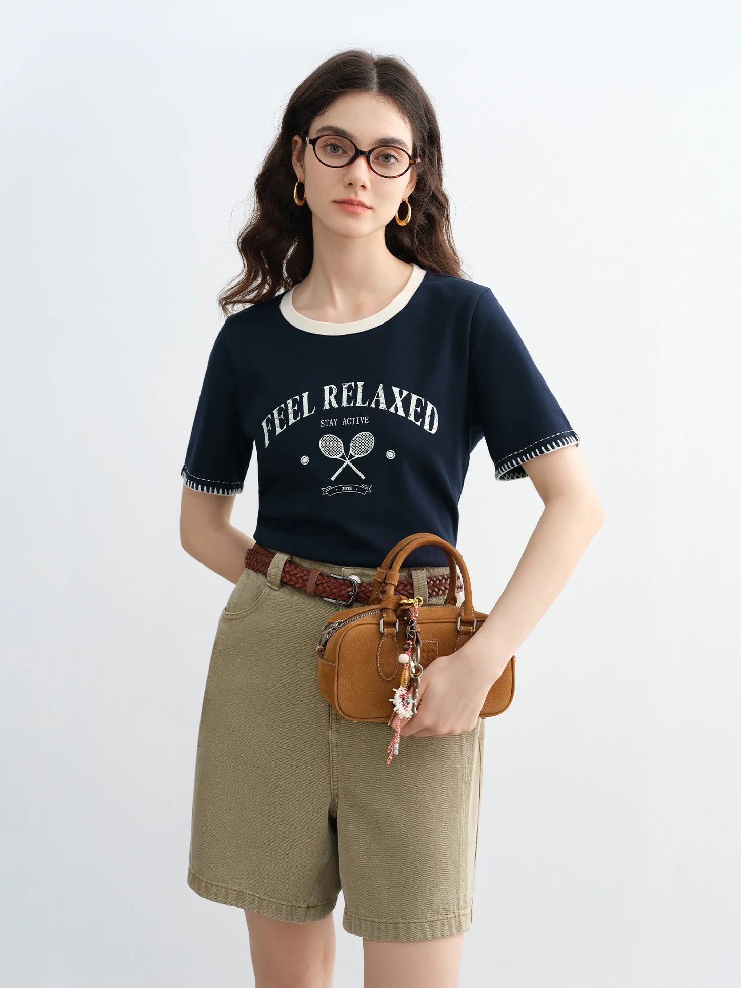 Vintage Contrast-Stitch Round Neck Tee & Relaxed Fit