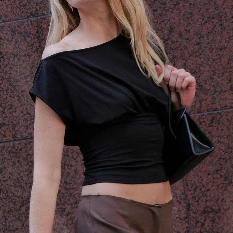 One Shoulder Pleated Tank Top & Waist Shrinking Design