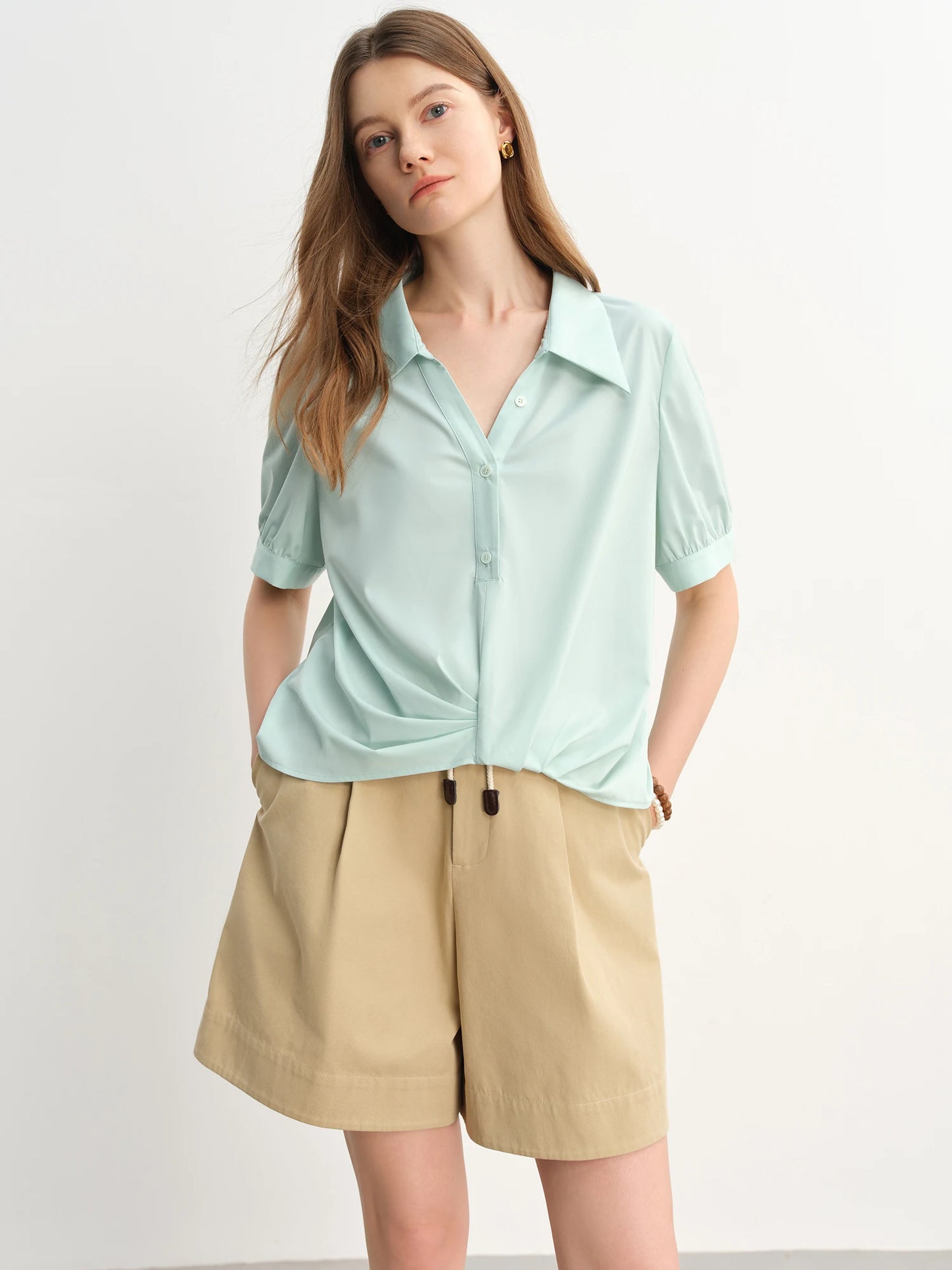 Asymmetrical Hem Pleated Short-Sleeved Shirt