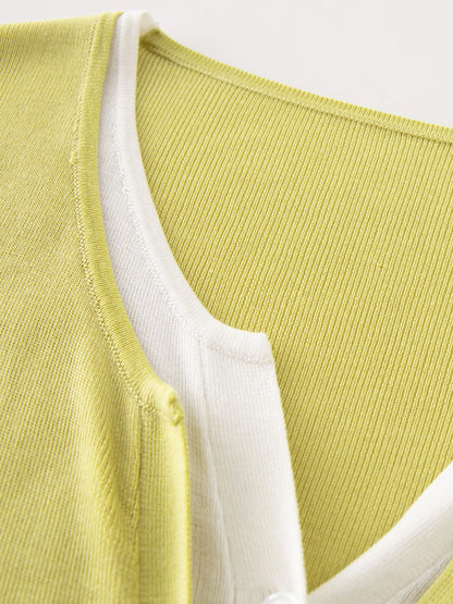 Contrast Color Knitted Pullover & Inner Top