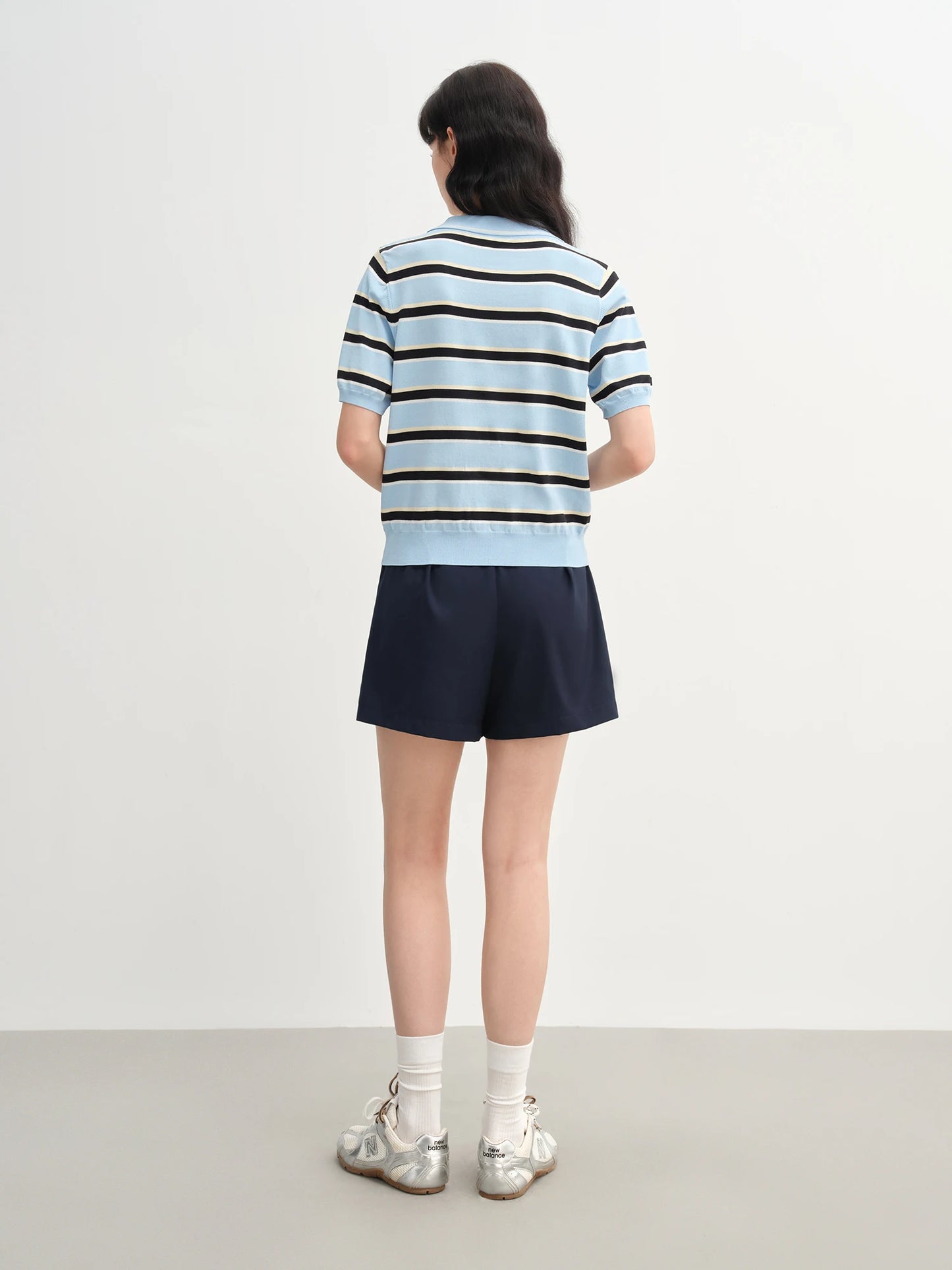 Contrast Stripe Knit Top & Structured Collar